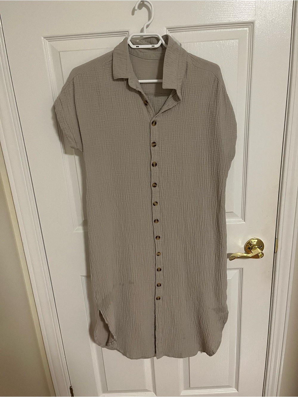 Short Sleeve Button-Front Midi Shirt Dress in Taupe